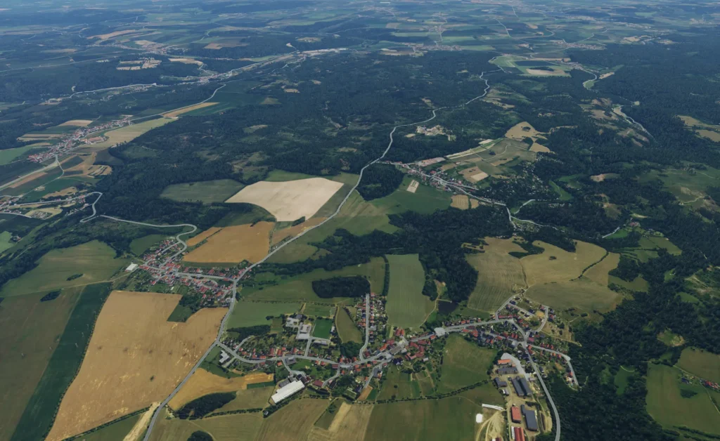 Simulators Czech vydává volně dostupnou kompletní ortofoto scenérii ČR pro X-Plane 12 2 Cessna 172SP G1000 2024 04 21 14.30.15